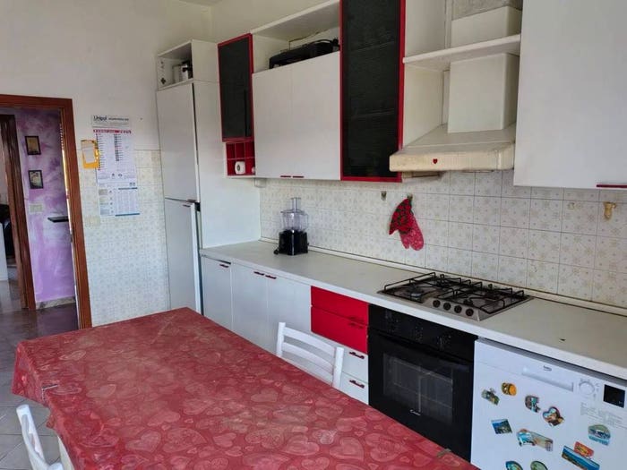 Appartamento con 5 locali in vendita in Via Trinità No Number, Centro, Montegranaro