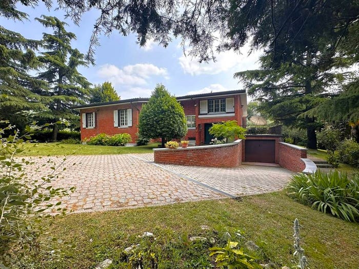 Casa con 6 locali in vendita in Via Bel Sito, Centro, Grezzana