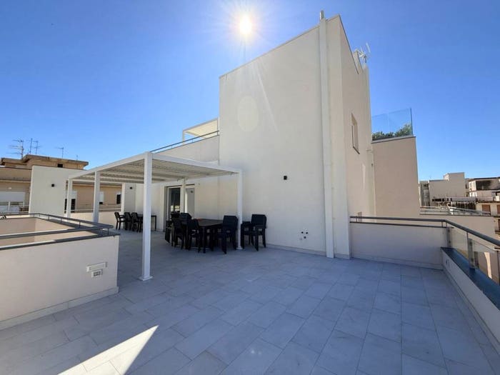 Casa trilocale in vendita in VIA TENENTE SIRO BRIGIANO, Centro, Milazzo