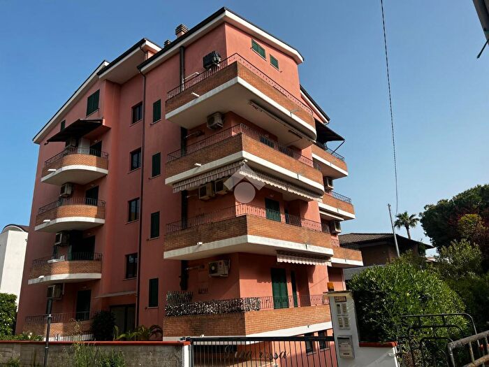 Appartamento bilocale in vendita in Via Trieste, Alba Adriatica