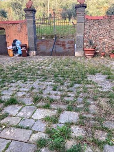 Casa con 6 locali in vendita in Via Marlianese, Serravalle Pistoiese