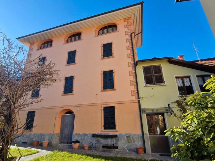 Casa con 6 locali in vendita in Via alla Piana, Civiasco