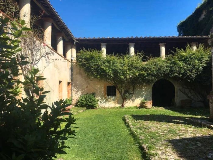 Appartamento con 6 locali in vendita in Bozzano Quiesa, Massarosa