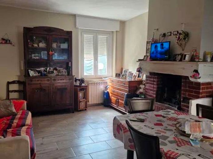 Appartamento con 5 locali in vendita in Via Sarzanese, Sant'Angelo, Lucca