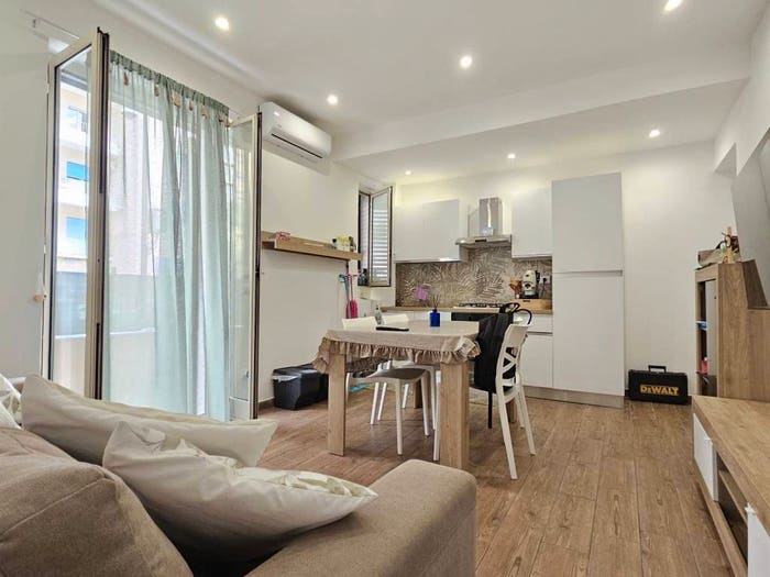 Appartamento bilocale in vendita in Via Imperatore Federico, Fiera, Palermo