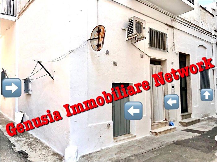 Appartamento trilocale in vendita in Via Indipendenza, Centro, Ginosa
