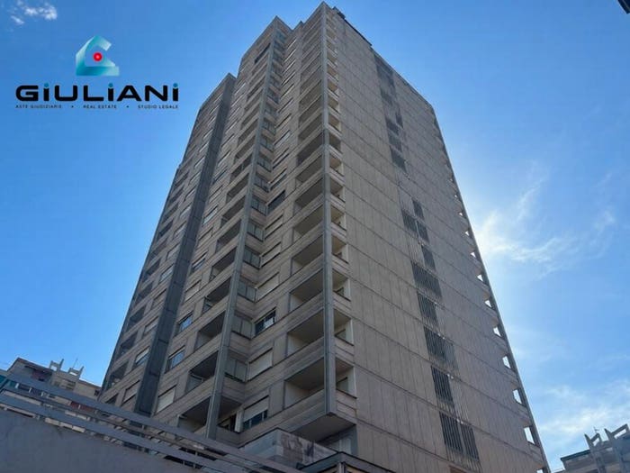 Appartamento quadrilocale in vendita in Via Don Giuseppe Morosini, Centro Storico, Latina