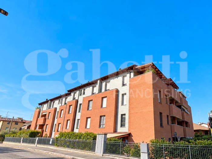 Appartamento trilocale in vendita in Via dell'Indipendenza, Zola, Zola Predosa