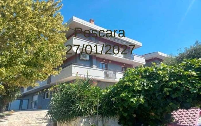 Appartamento con 6 locali in vendita in Colli Gesuiti, Pescara