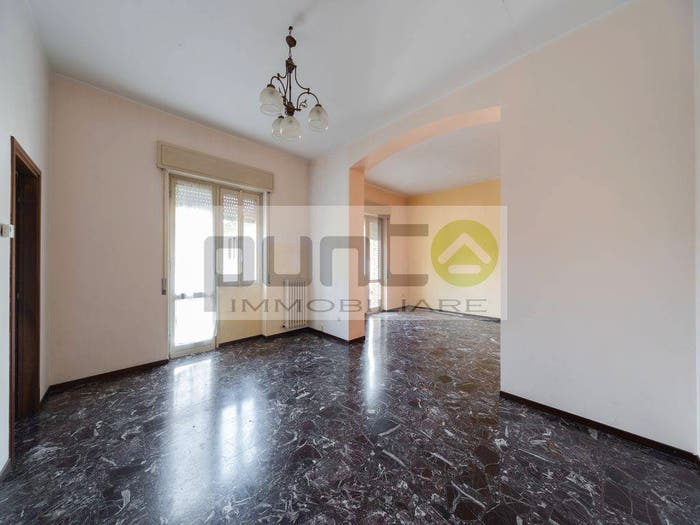 Appartamento trilocale in vendita in Via Giosuè Carducci, Centro, Concorezzo