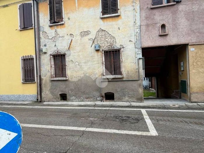 Appartamento quadrilocale in vendita in Via Giuseppe Mazzini, Centro, Russi