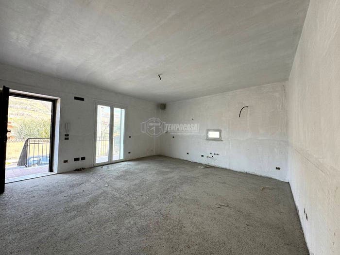 Casa quadrilocale in vendita in via Aldo Moro, Centro, Monteforte Irpino
