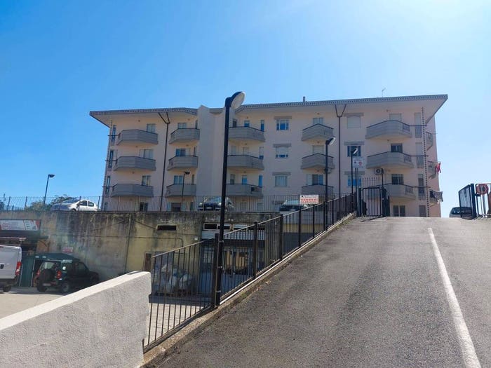Appartamento con 5 locali in vendita in Viale Pio X, Stadio Pontepiccolo, Catanzaro