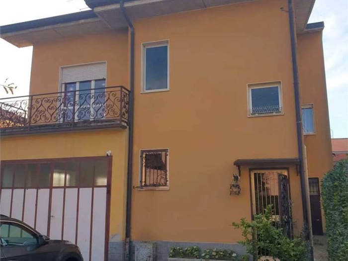 Casa con 6 locali in vendita in Via Monte Bolettone, Albavilla
