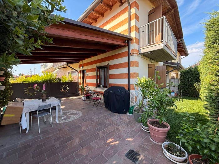 Casa quadrilocale in vendita in Corso della Vittoria, Centro, Legnago