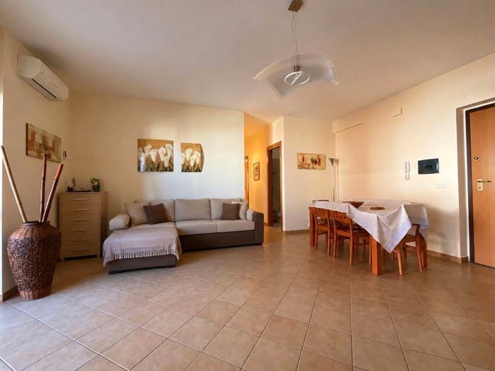 Appartamento quadrilocale in vendita in Via Cosenza, Marina, Guardia Piemontese