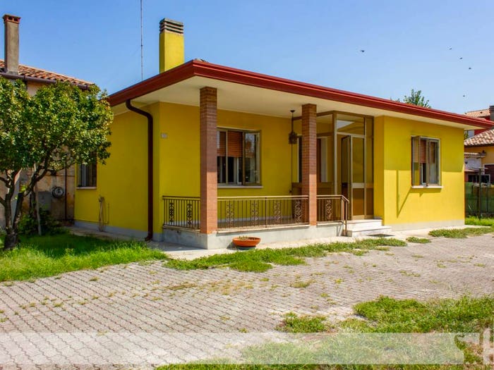 Casa con 5 locali in vendita in Via Cesare Battisti, Vascon, Carbonera