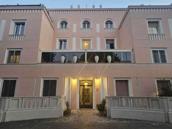Appartamento bilocale in vendita in piazzale della Stazione del Lido, Ostia Levante, Roma
