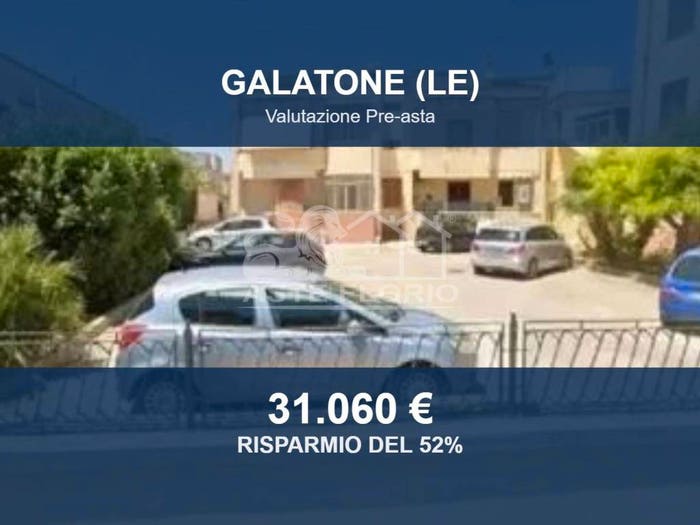 Appartamento con 5 locali in vendita in Via Scorrano, Centro, Galatone