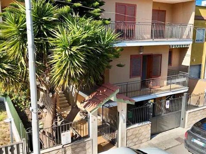 Casa con 6 locali in vendita in Via G Oberdan, San Giorgio Ionico