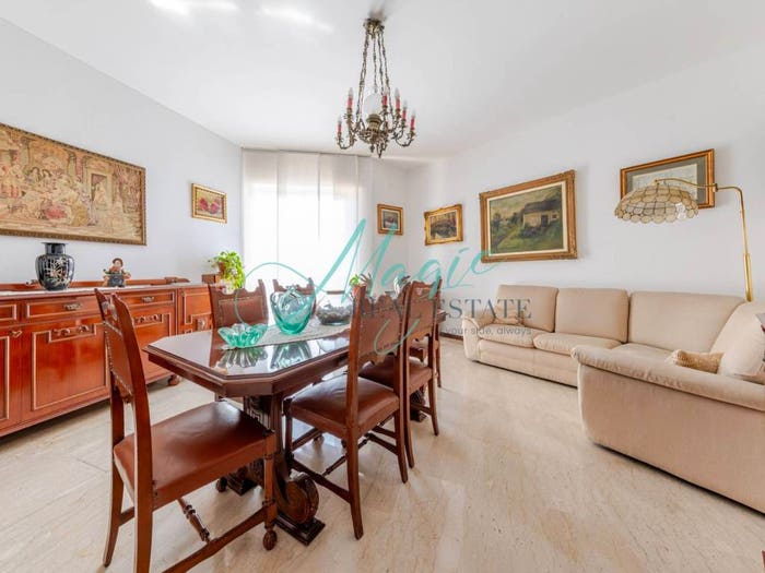 Appartamento trilocale in vendita in Viale Giovanni Suzzani, Bignami Ponale, Milano