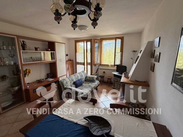 Casa bilocale in vendita in Via Caminetti, Berbenno