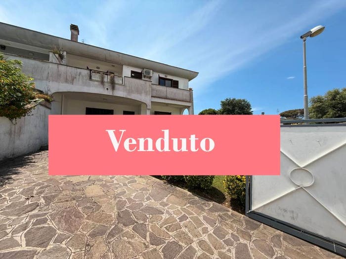 Casa con 5 locali in vendita in Viale di Valle Schioia, Villaggio Giornalisti Poggio, Anzio