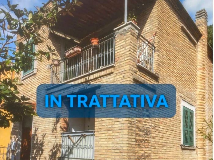 Casa con 6 locali in vendita in Via Carlo Francesco Bellingeri, Torrevecchia, Roma
