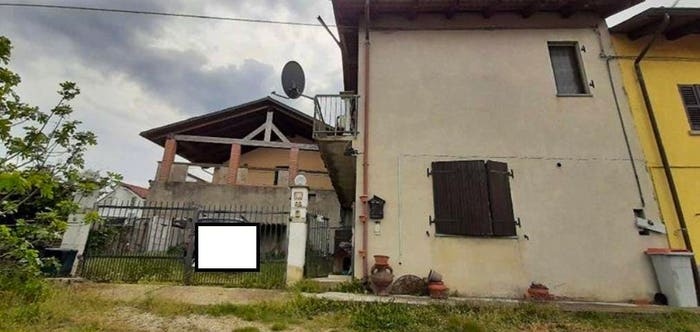 Casa quadrilocale in vendita in Frazione Mogliotti, Mogliotti, Rocchetta Tanaro