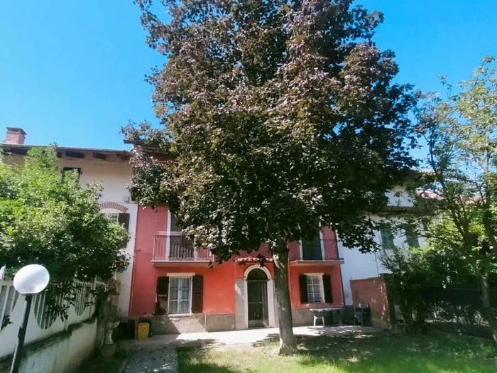 Casa con 6 locali in vendita in Strada Val Del Boi No Number, Centro, Antignano