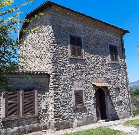Casa con 5 locali in vendita in Via Stella Vado Rosso, Ferentino