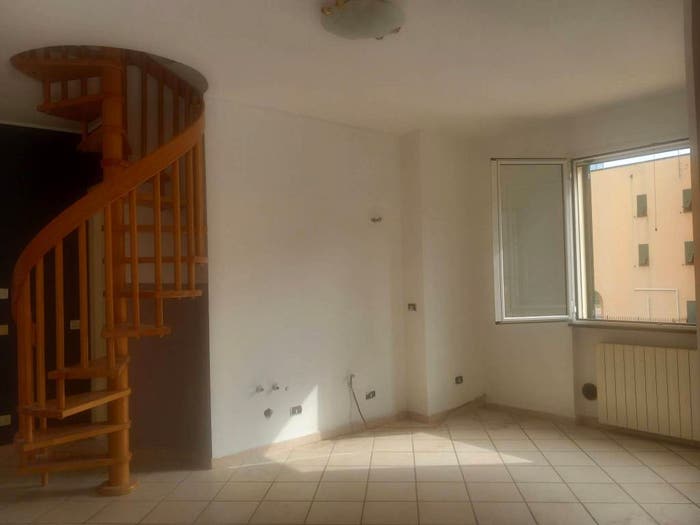 Appartamento quadrilocale in vendita in Via Giuseppe Mazzini, Centro, Albenga