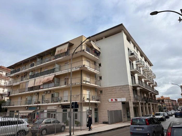 Appartamento trilocale in vendita in Via Libertà, Centro, Maddaloni