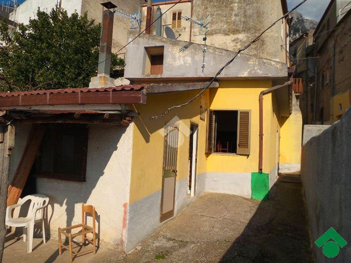 Appartamento trilocale in vendita in via Bocca, Frasso Telesino