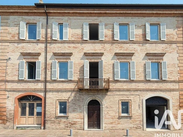 Casa con 6 locali in vendita in Via ROMA, Centro, Fermo