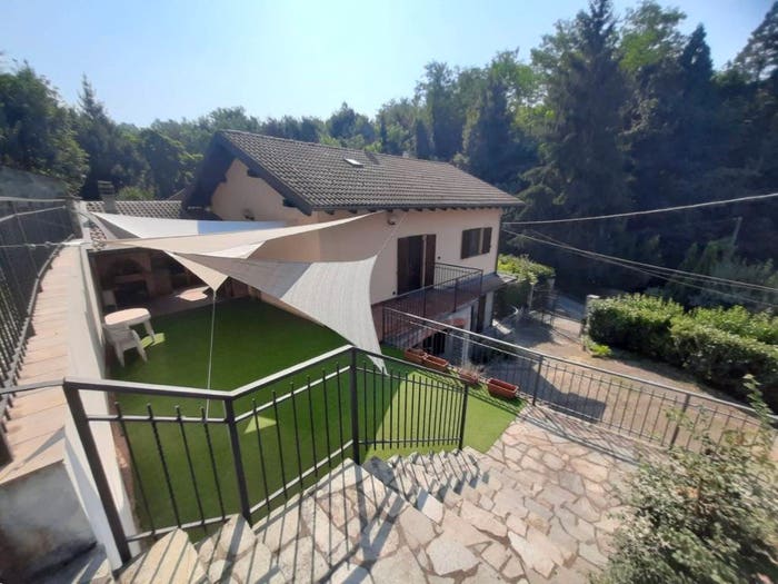 Casa con 5 locali in vendita in Strada Requaglia, Ovada