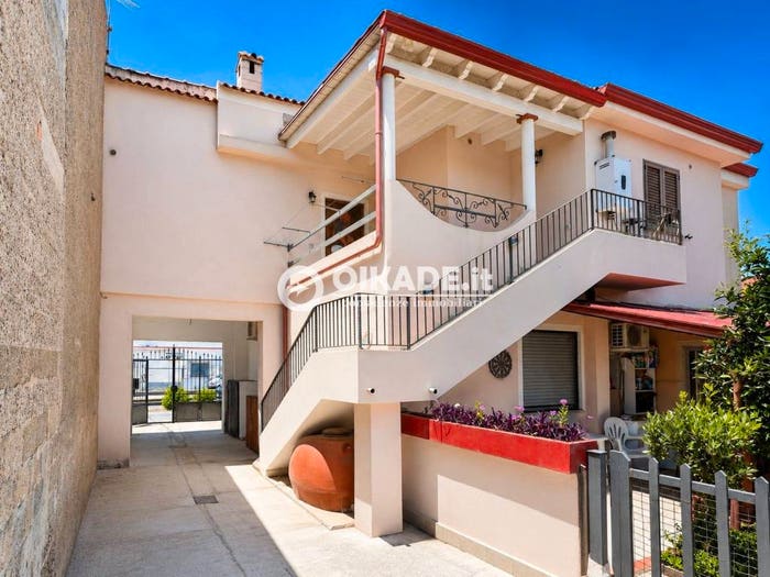 Appartamento trilocale in vendita in Viale Sardegna, Villa San Pietro