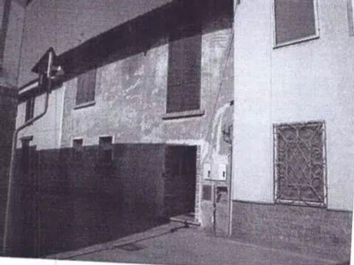 Casa con 6 locali in vendita in Via Cesare Battisti SNC, Gravellona, Gravellona Lomellina