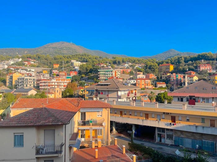 Appartamento trilocale in vendita in Via Solferino, Fenarina Via Neghelli Collina di Ponente, Alassio