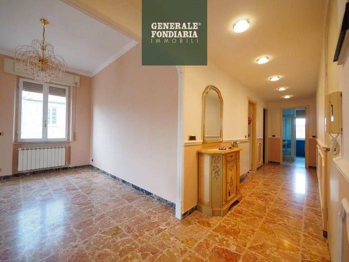 Appartamento con 5 locali in vendita in Via Portovenere, Ceparana Carpena, Bolano