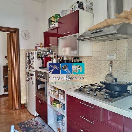 Appartamento con 5 locali in vendita in Via delle Grazie, Le Grazie, Ancona