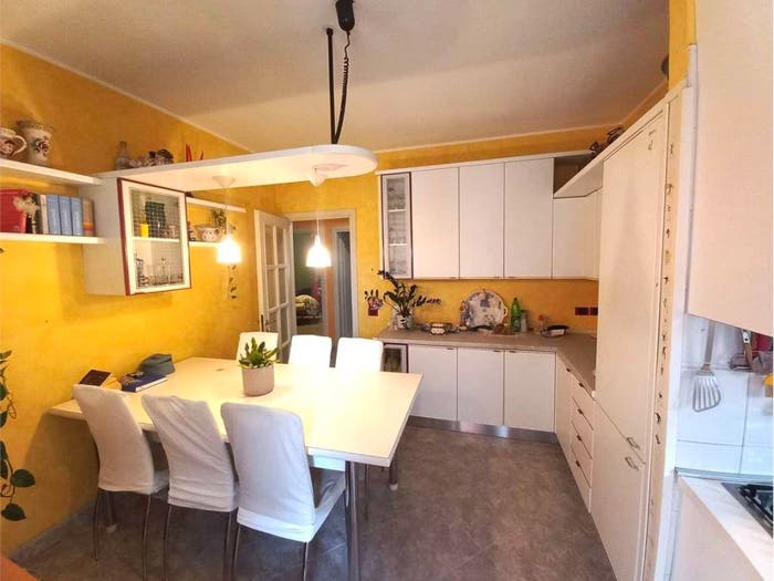 Appartamento con 5 locali in vendita in Vicolo Pietro Bonaccio, Villadossola