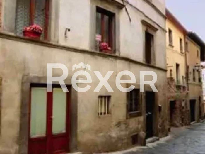 Casa con 6 locali in vendita in Via Conte Cungi, Centro, Monte San Savino