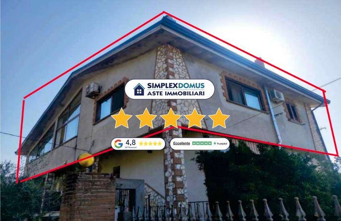 Appartamento con 6 locali in vendita in CONTRADA FARNETO, Maenza