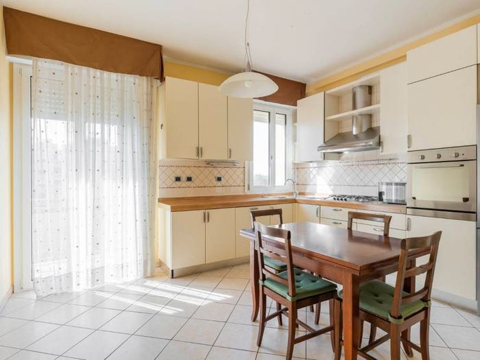 Appartamento con 5 locali in vendita in Via della Gabella, Corticella, Bologna