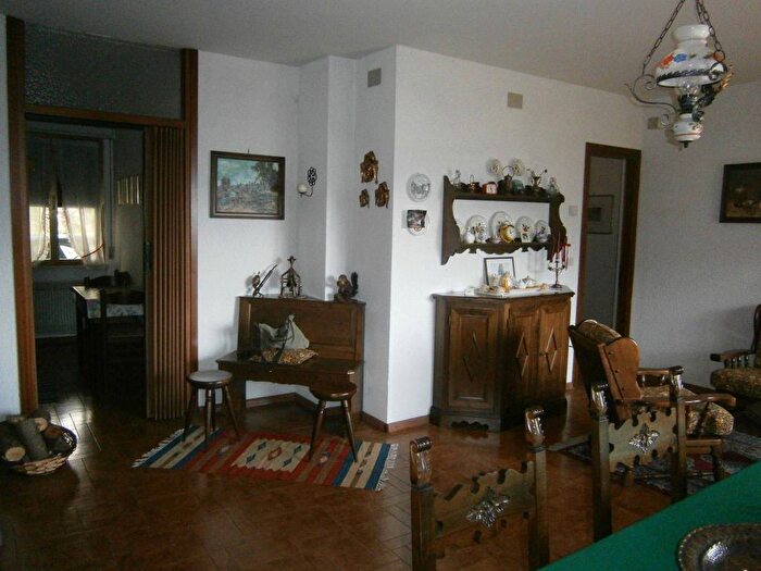 Appartamento trilocale in vendita in Zovello, Ravascletto