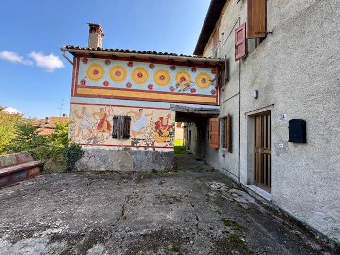 Casa con 6 locali in vendita in Località Cavanella, Grizzana Morandi