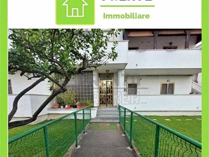 Casa con 6 locali in vendita in Viale Ionio, Marina Di Ginosa, Ginosa