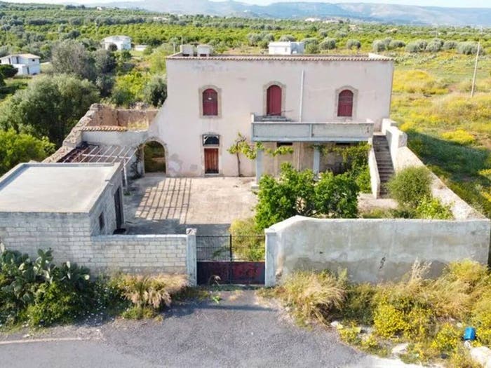 Casa con 6 locali in vendita in Contrada Laufi No Number, Noto