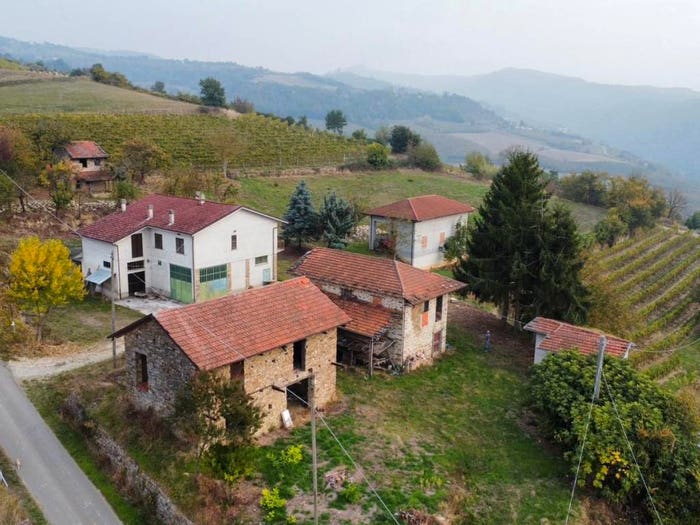 Casa con 6 locali in vendita in Regione Boglioli, San Giorgio Scarampi